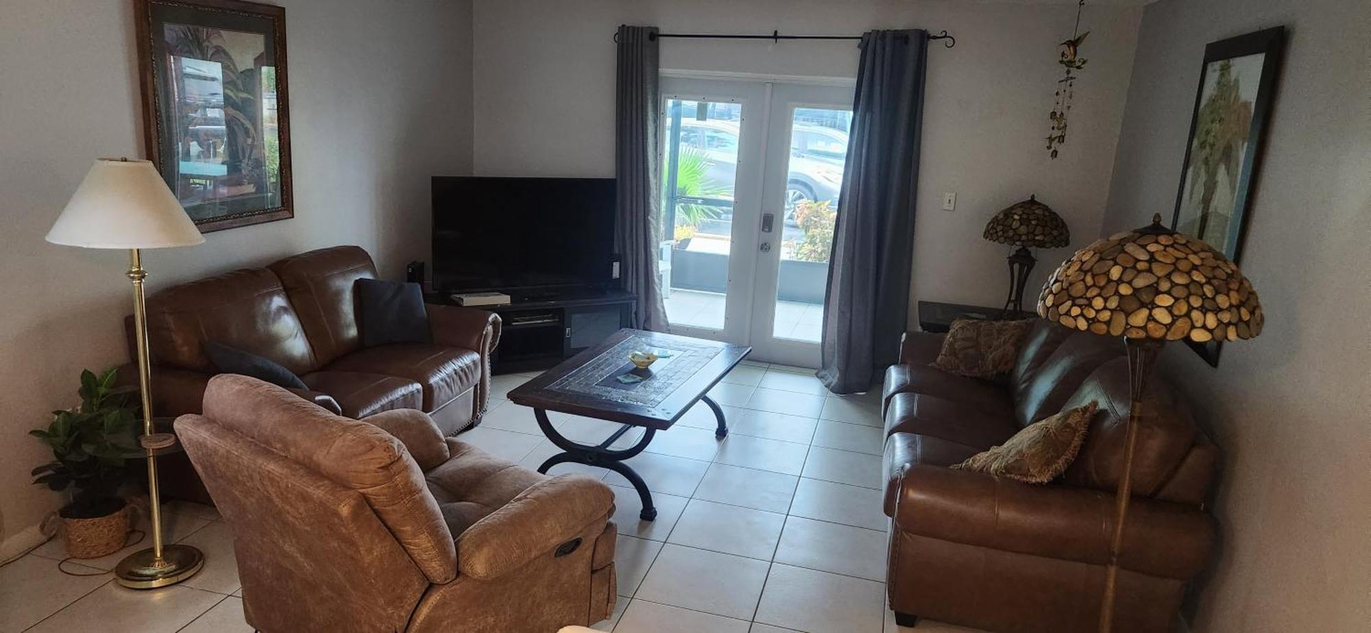 Marion Lane Suites Cocoa Beach Exterior foto